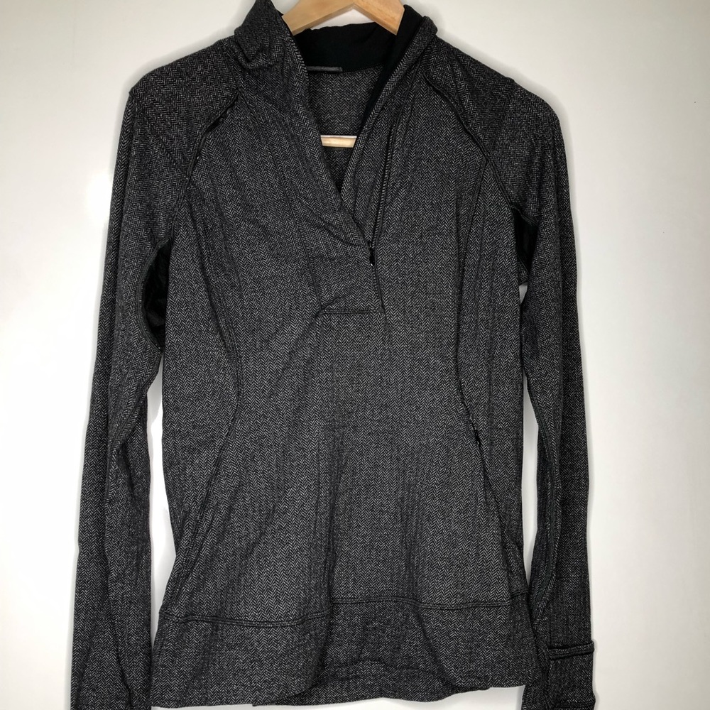 LuLu Lemon long sleeve